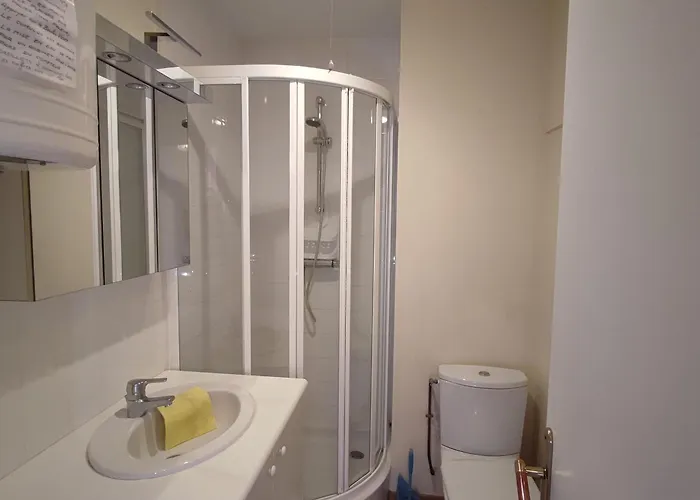 Apartment 4 Personnes Face Port Avec Balcon Et Parking - Fr-1-843-50