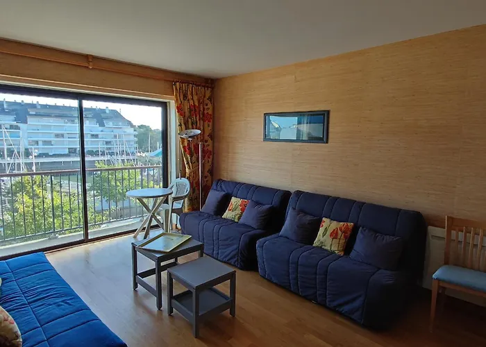 4 Personnes Face Port Avec Balcon Et Parking - Fr-1-843-50 *